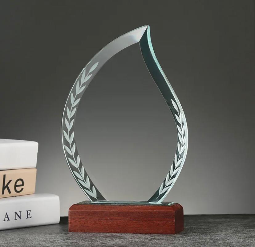 CRYSTAL PLAQUE
